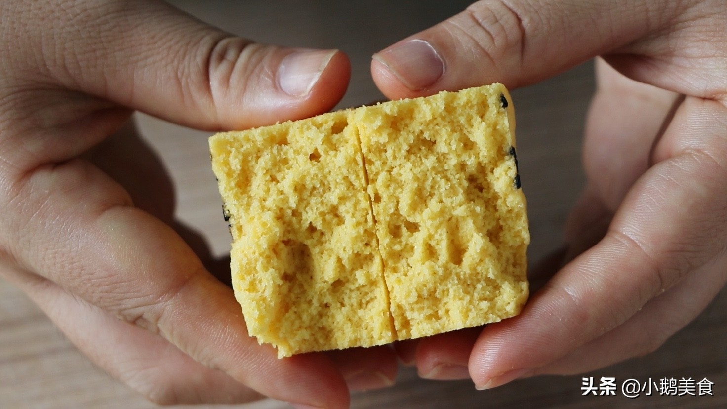 玉米面蛋糕蒸锅怎么做,无油玉米面蛋糕的做法大全