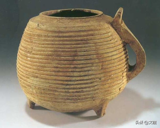 陶器和瓷器如何区分,陶器和瓷器的区别有哪些