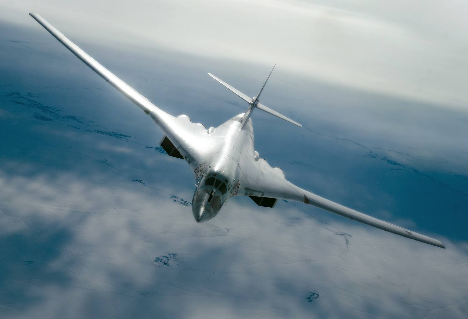 超大型巨无霸图片,空中巨无霸图160