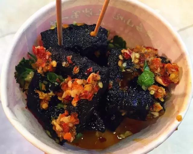 长沙最好的臭豆腐生胚多少钱一箱,长沙最出名的臭豆腐是哪家