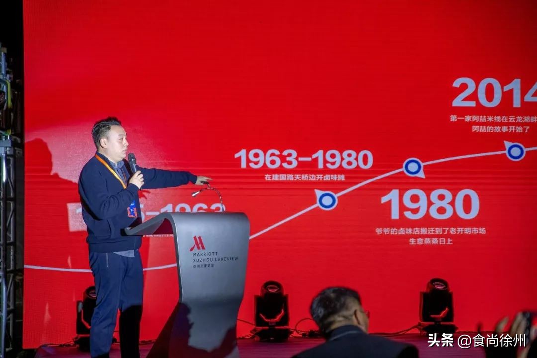 徐州云龙湖阿喆米线排队现场,云龙湖阿喆米线万象汇还开吗