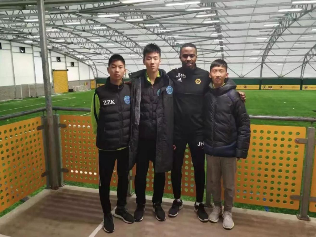 幸运星培养的球员,幸运星狼队试训