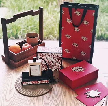 过年当城里的Cindy变回了翠花，这些单品让你洋气地拜年！