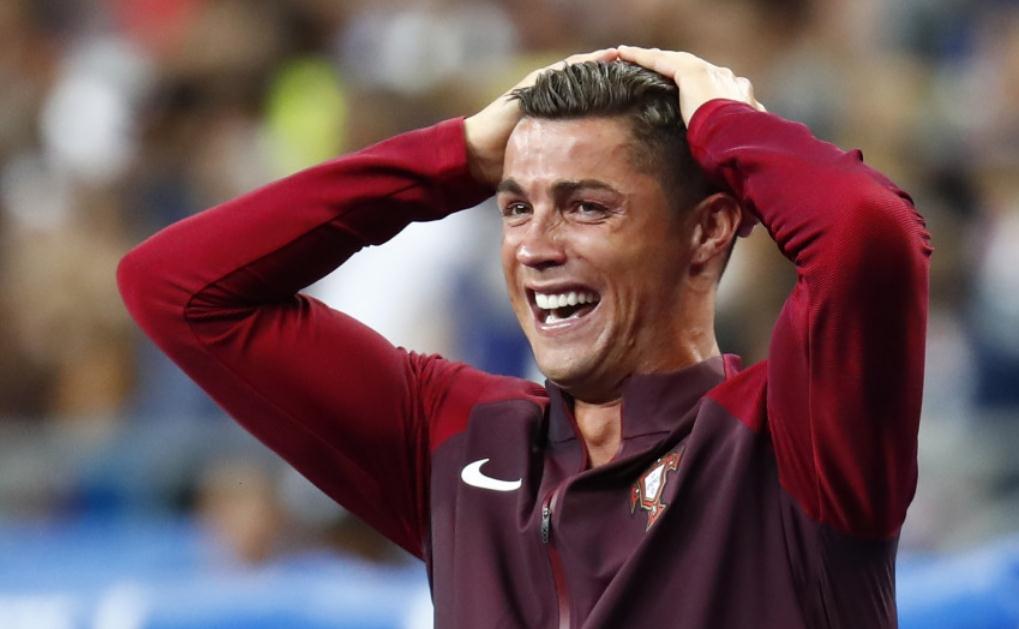 c罗和梅西谁历史地位高,c罗和梅西谁的历史地位