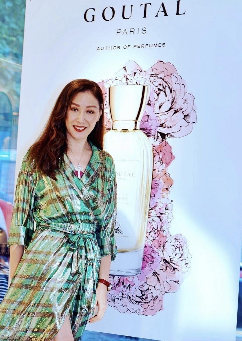 任达华老婆琦琦写真照,任达华老婆琦琦出席活动