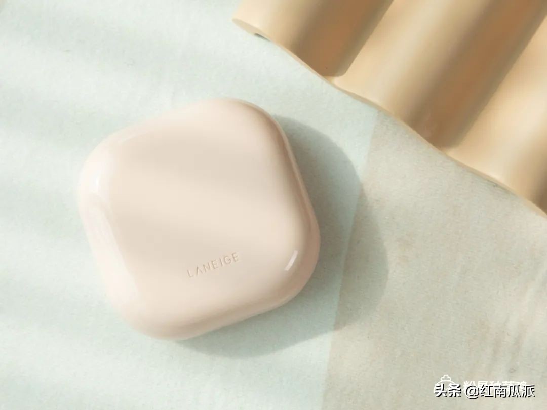 闭眼冲的气垫,神仙颜气垫