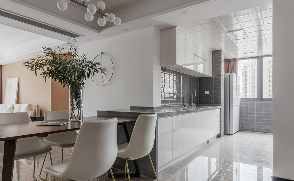 如何选择一个让人满意的餐桌,如何选一款实用好看的餐桌