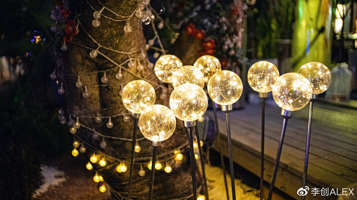 七工匠50mmf1.8镜头与55mmf1.05的区别,不到三千的旗舰机