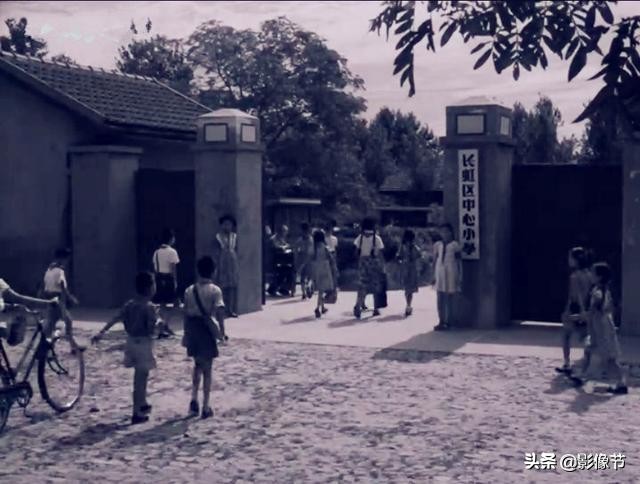 《宝葫芦的秘密》为什么从上海跑去南京拍？