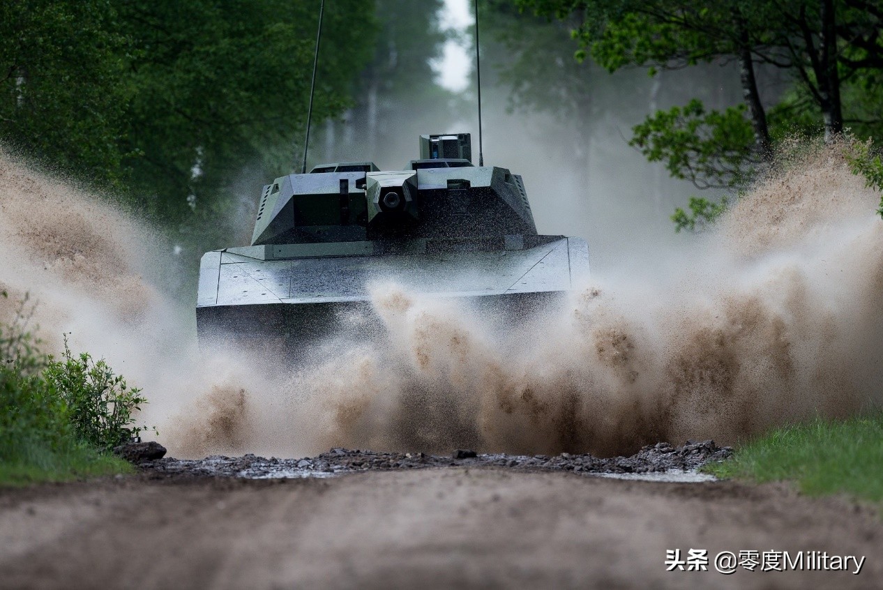 新型步兵战车完整版,全新国产山猫步兵战车