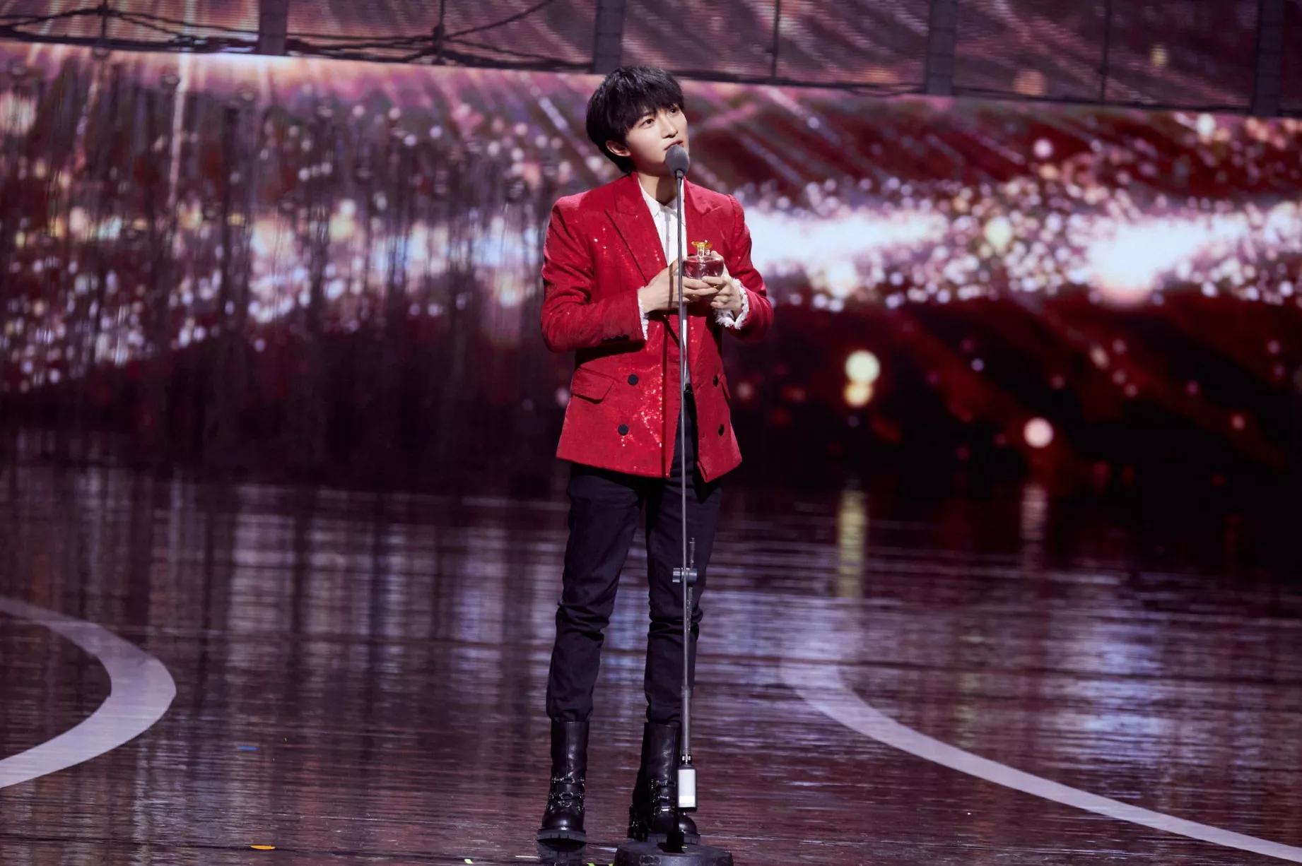 鍛ㄦ繁琚粦绮夐粦鎴愪粈涔堜簡,鍛ㄦ繁濡備綍搴斿榛戠矇