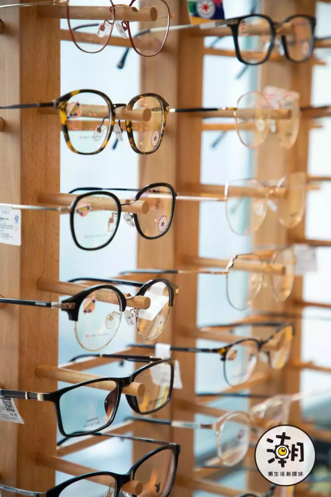成都实惠眼镜店推荐,成都市眼镜店人气推荐