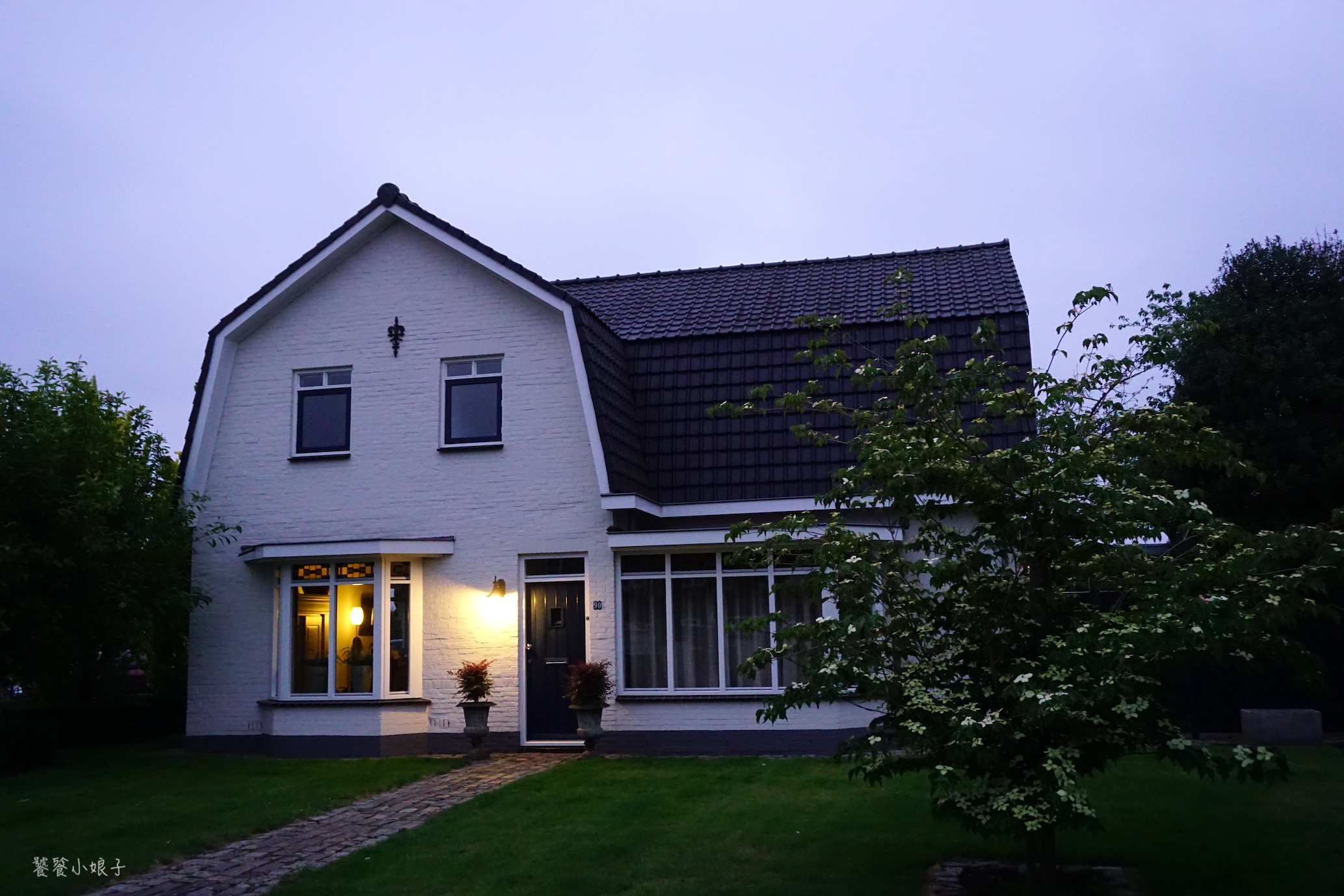 荷兰乡间小道,荷兰很神秘的小村庄