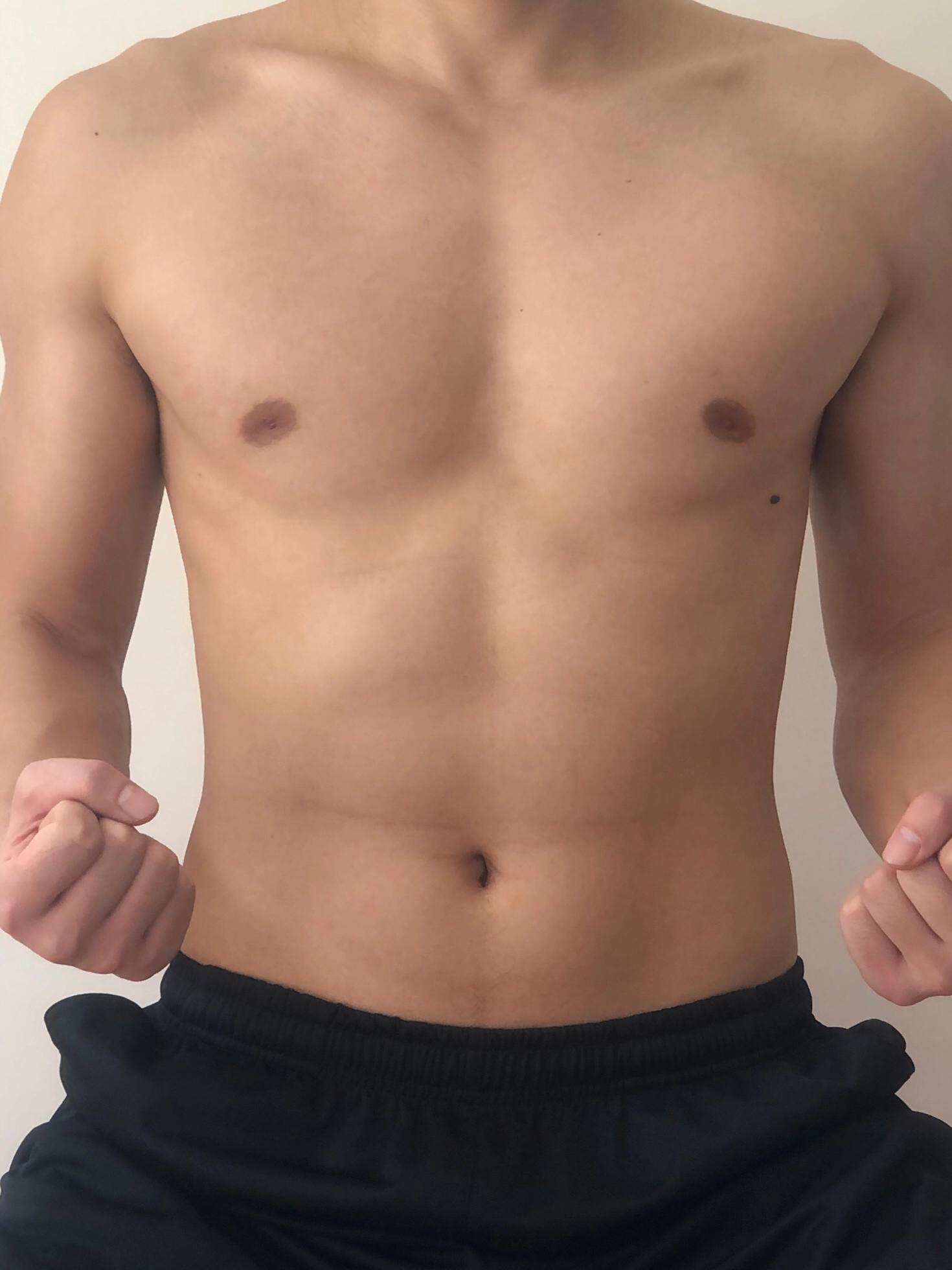 练胸肌中缝最好的6个动作,试试这5个动作帮你打造饱满胸肌