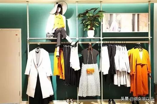 流水的衣服铁打的牛仔裤,流水的时装铁打的模特