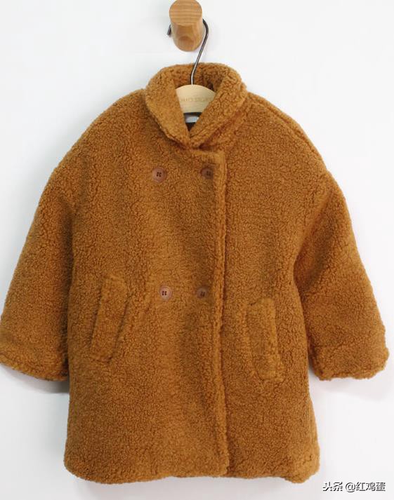 今年流行什么款式的冬季童装,韩国风童装搭配