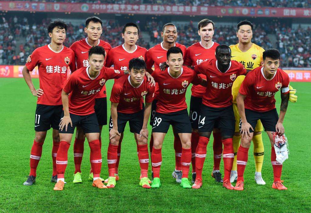 姜至鹏并未跟随深足训练,深足新援加盟名单