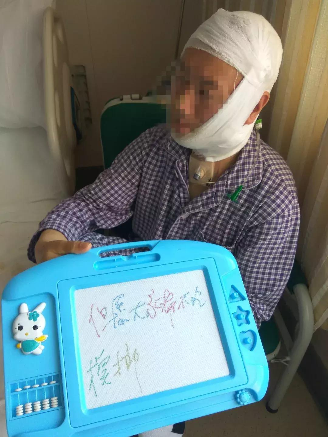 一年卖出百亿的槟榔广告被叫停！3位口腔癌患者含泪讲述成瘾经过