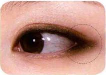 日常眼妆教程洋气十足的一款妆容,眼妆教程日常妆容分享