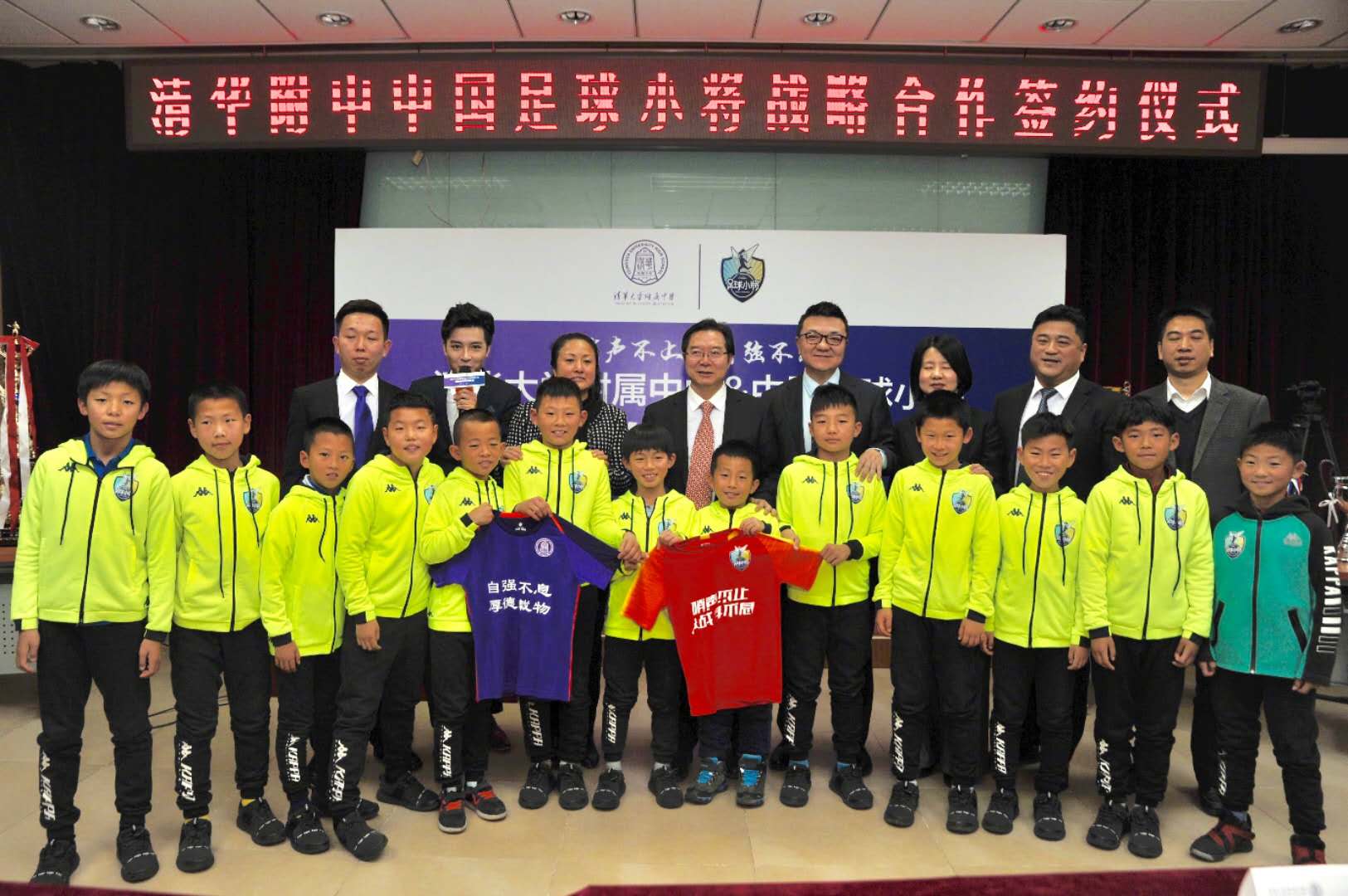 董路推崇徐根宝完整视频,董路评价徐根宝为国足做贡献