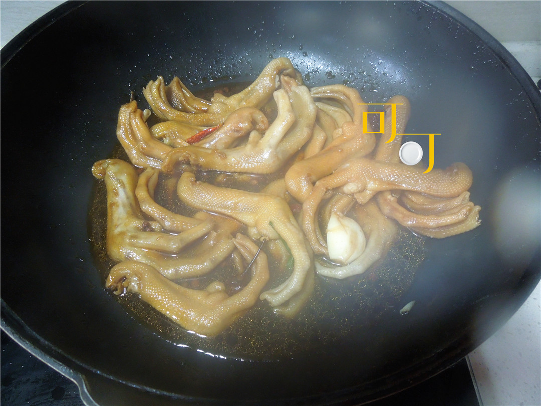 比鸡爪还好吃,卤鸡爪鸭掌做法