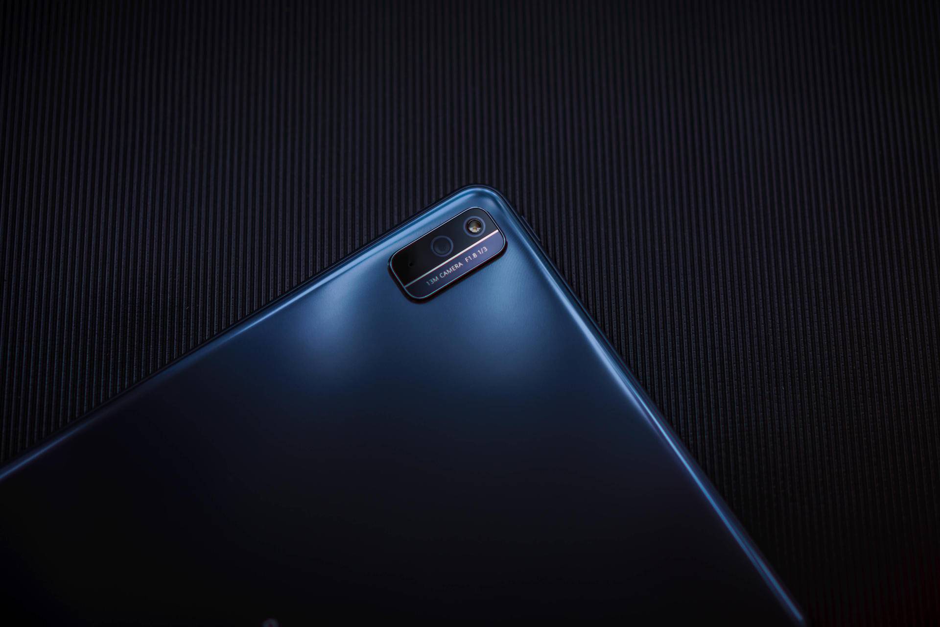 一笔2K四扬声6WIFI八核十寸屏