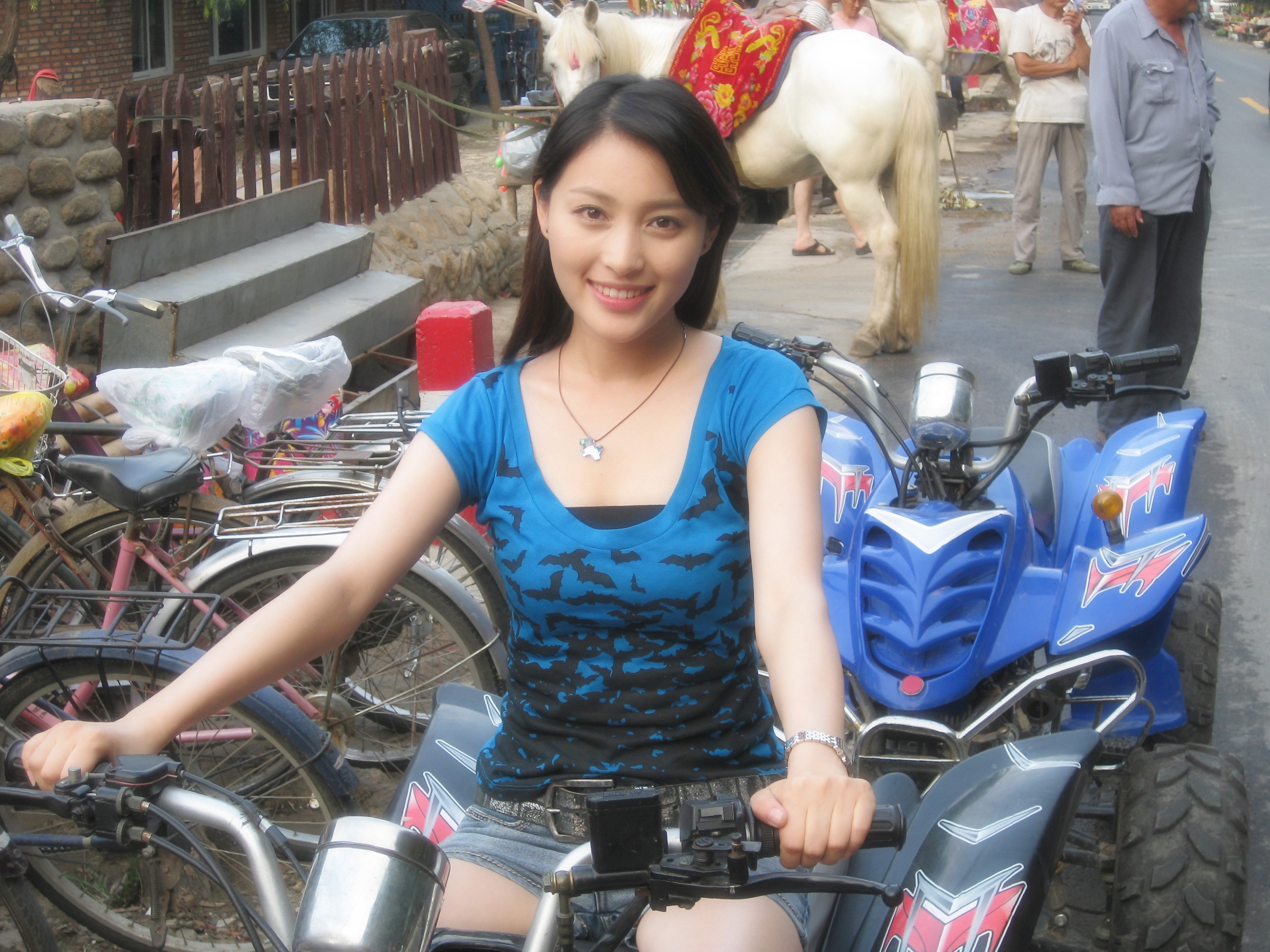 甘婷婷被遗弃的秘密剧照,甘婷婷被遗忘的秘密