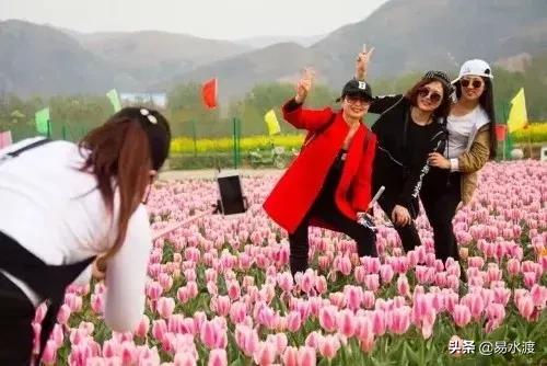 易县好玩,易县谢村文化广场五一