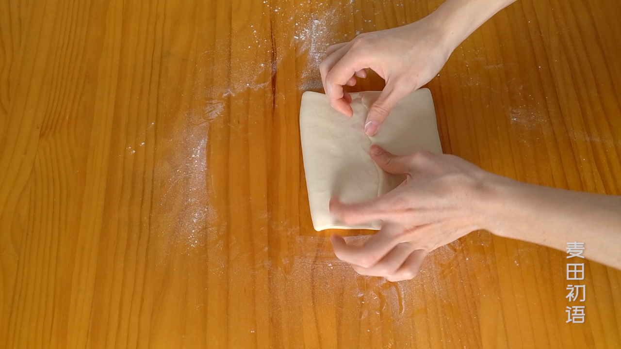 可颂机器开酥的正确方法和步骤,牛角包可颂面包开酥教程视频