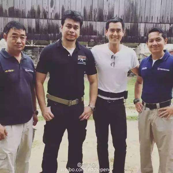 彭于晏荷尔蒙爆棚的运动,这个夏天一起运动起来