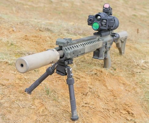 美国单兵装备热成像,国外热成像仪打野视频