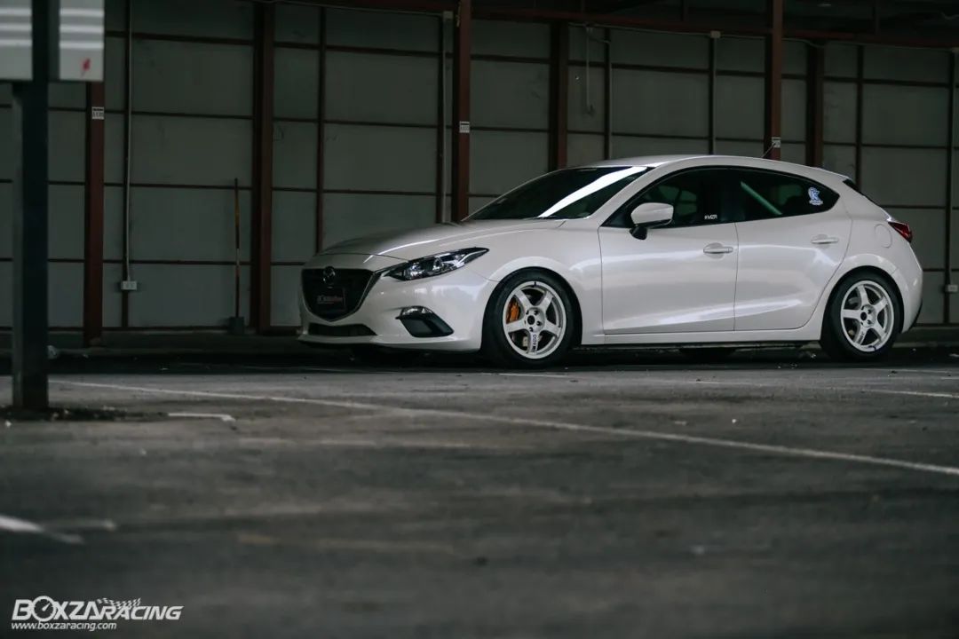 马自达平平无奇的车,平平无奇3v3试驾