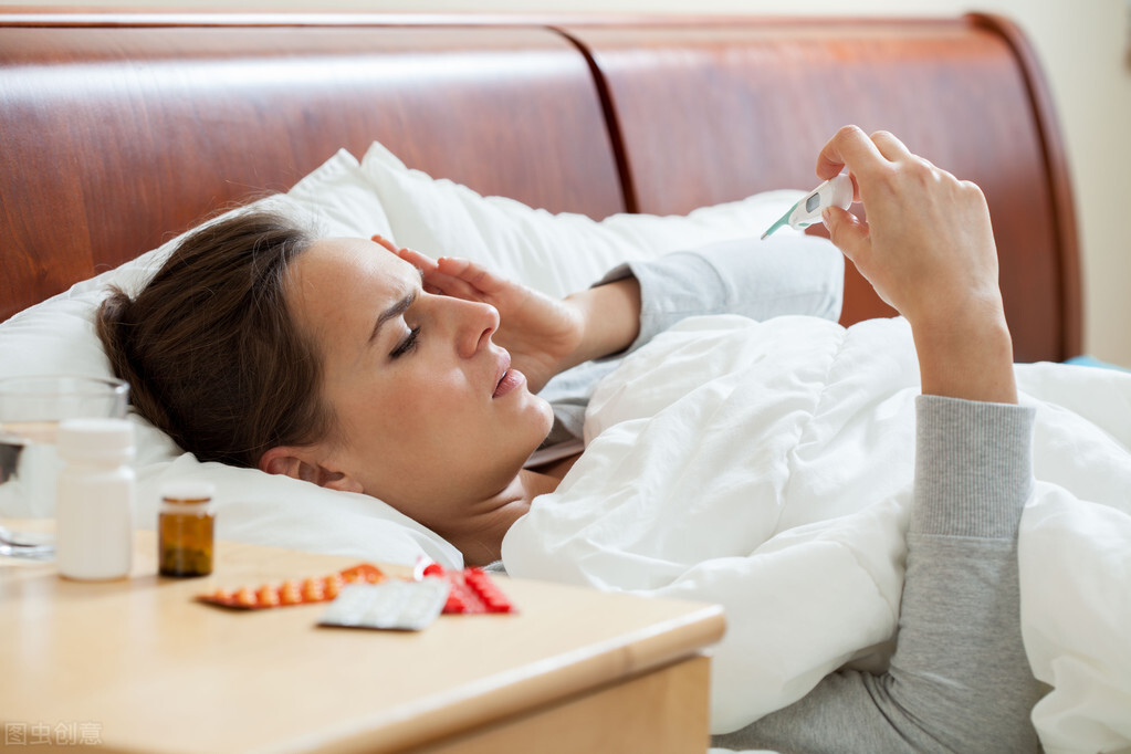 腹胀3天了要去医院检查吗,心肌梗死有腹胀的症状吗