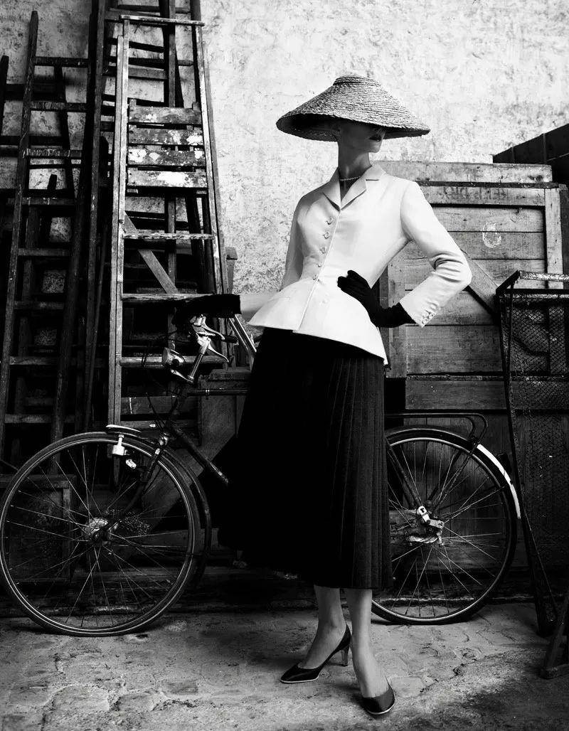 10minute换装,iu变装秀完整版