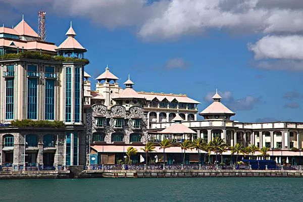 毛里求斯蜜月推荐酒店,去毛里求斯蜜月要多少钱