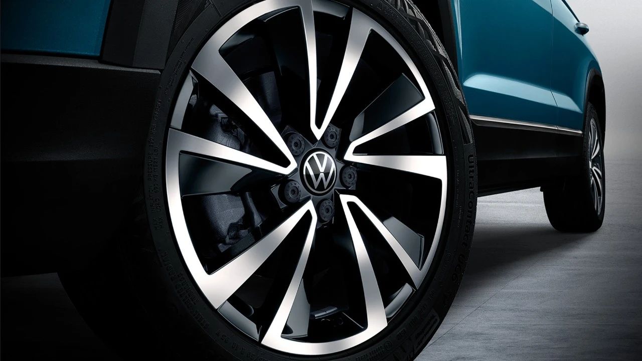 自己洗车步骤以及洗车注意事项,洗车用什么好教你正确的洗车方法