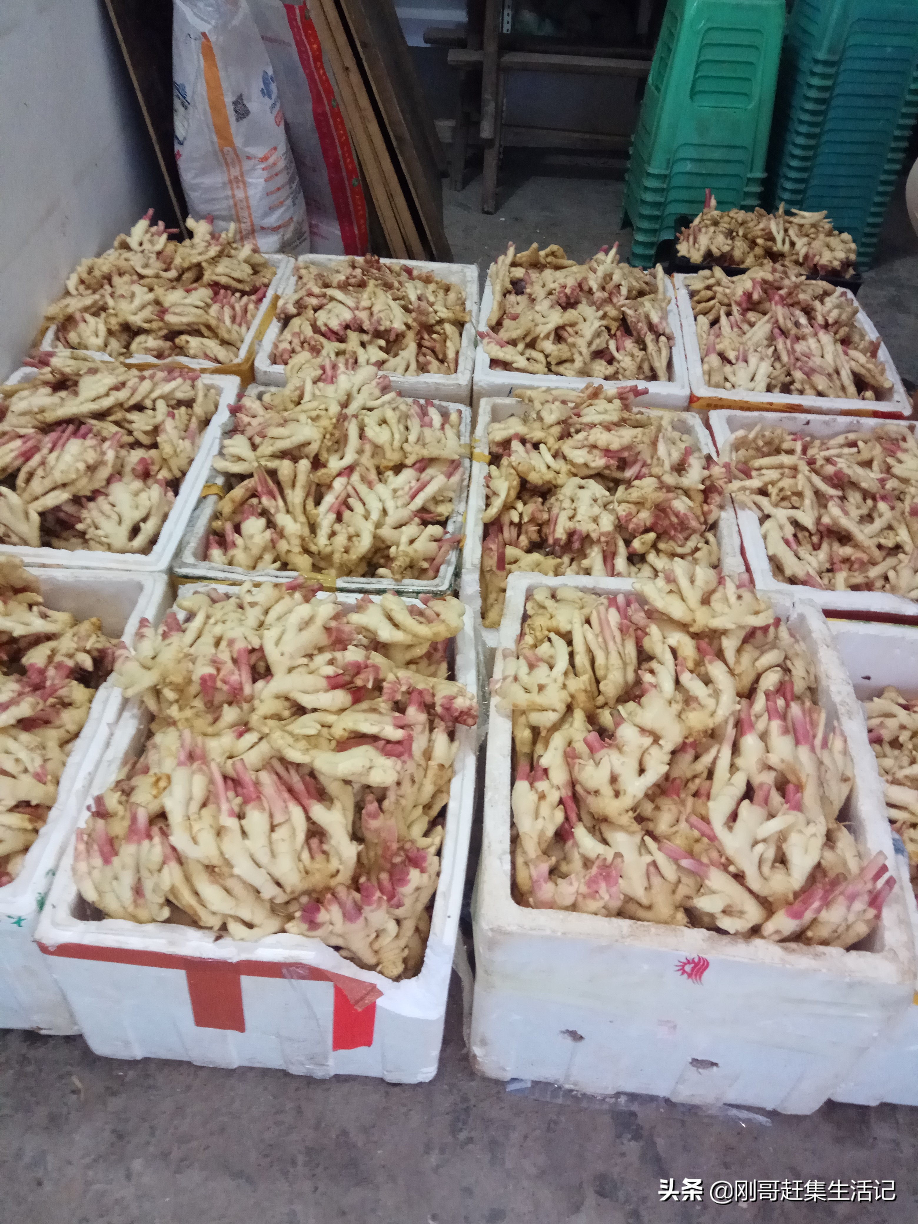 去蔬菜批发市场进货技巧,农村赶集的货源