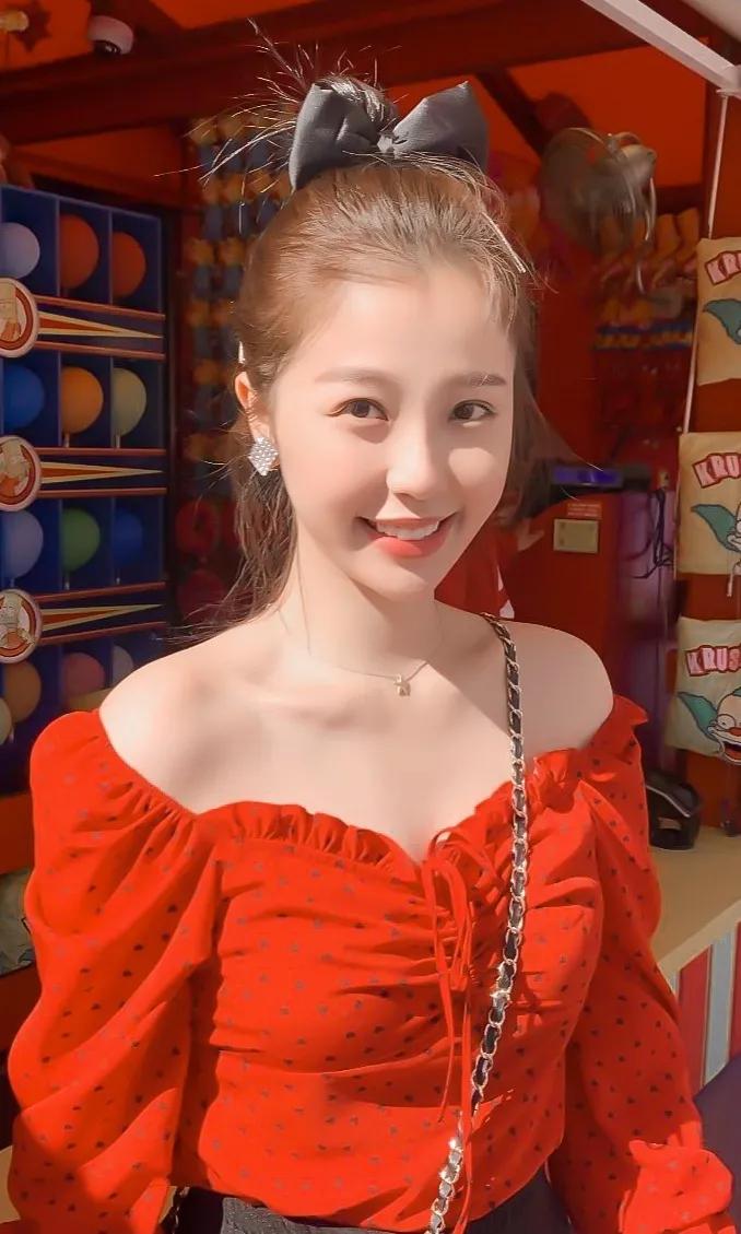 你是什么脸型适合什么发型动画,五官脸型整容