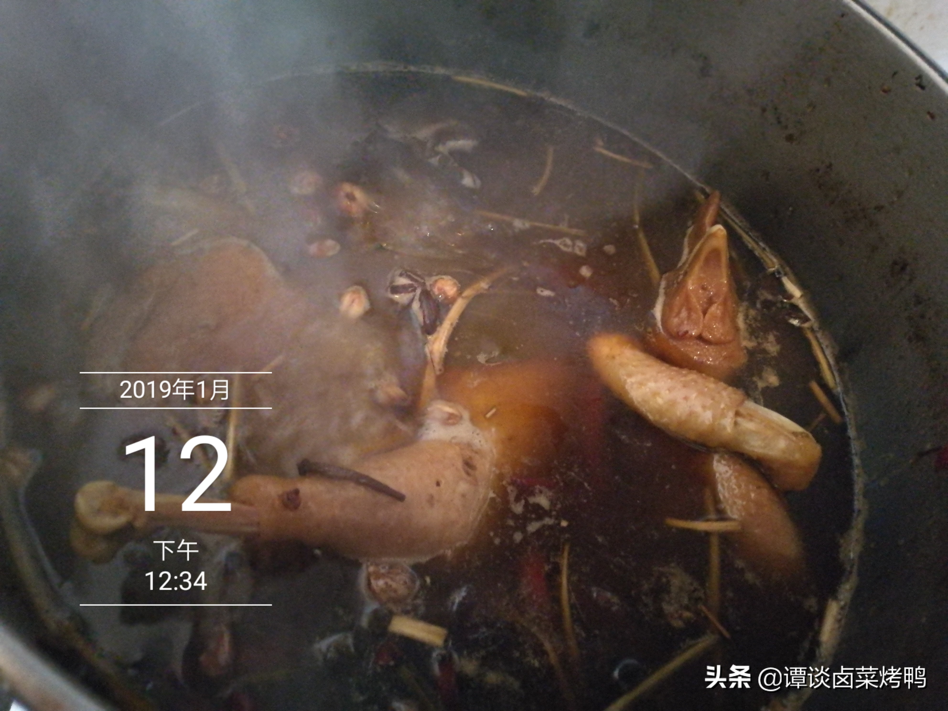 做出来的卤肉发苦发黑怎么补救,老汤卤肉发黑怎么办