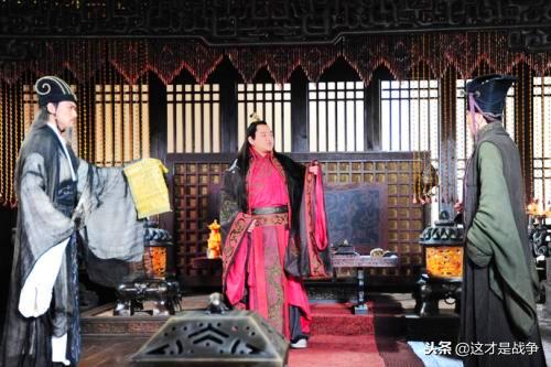 刘禅搞*变政**干掉诸葛亮？假作真时真亦假，一代重臣的无间道人生