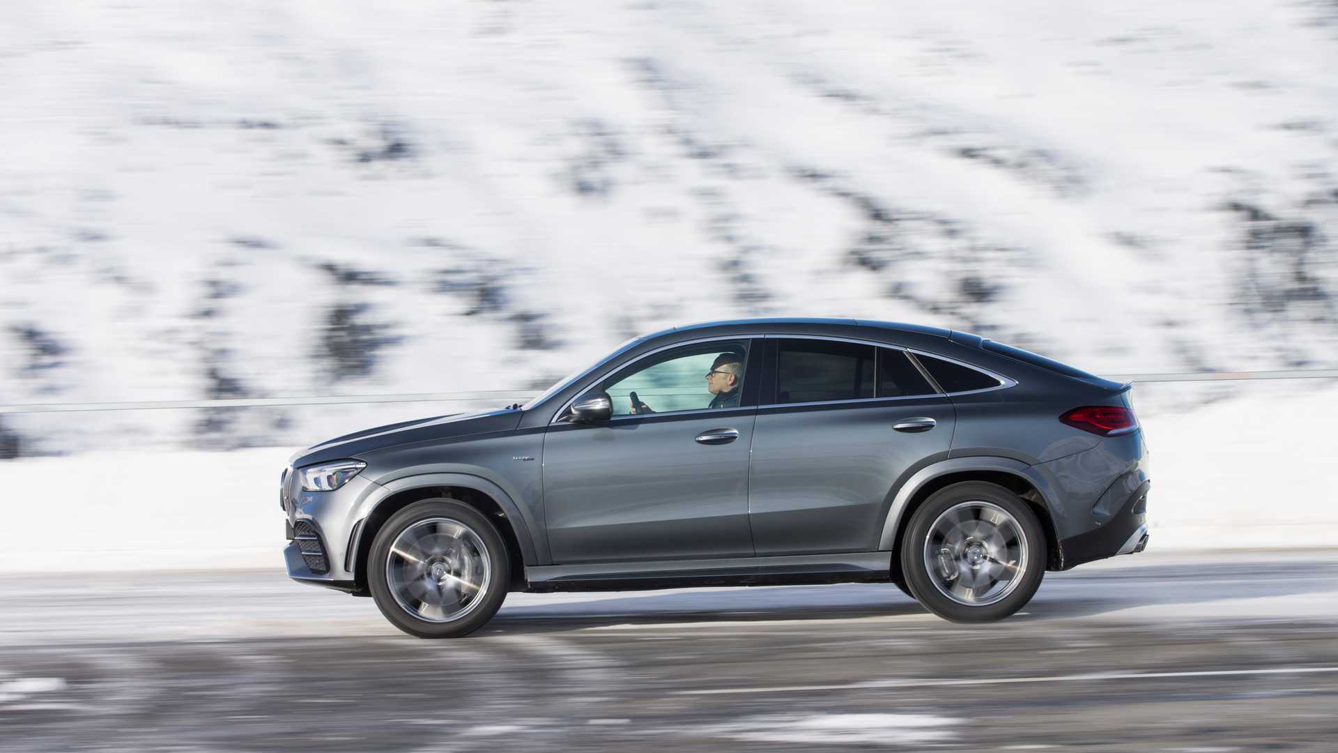 有美国味道才叫真AMG，性能GLE变混动，进口43型号这下更卖不掉了