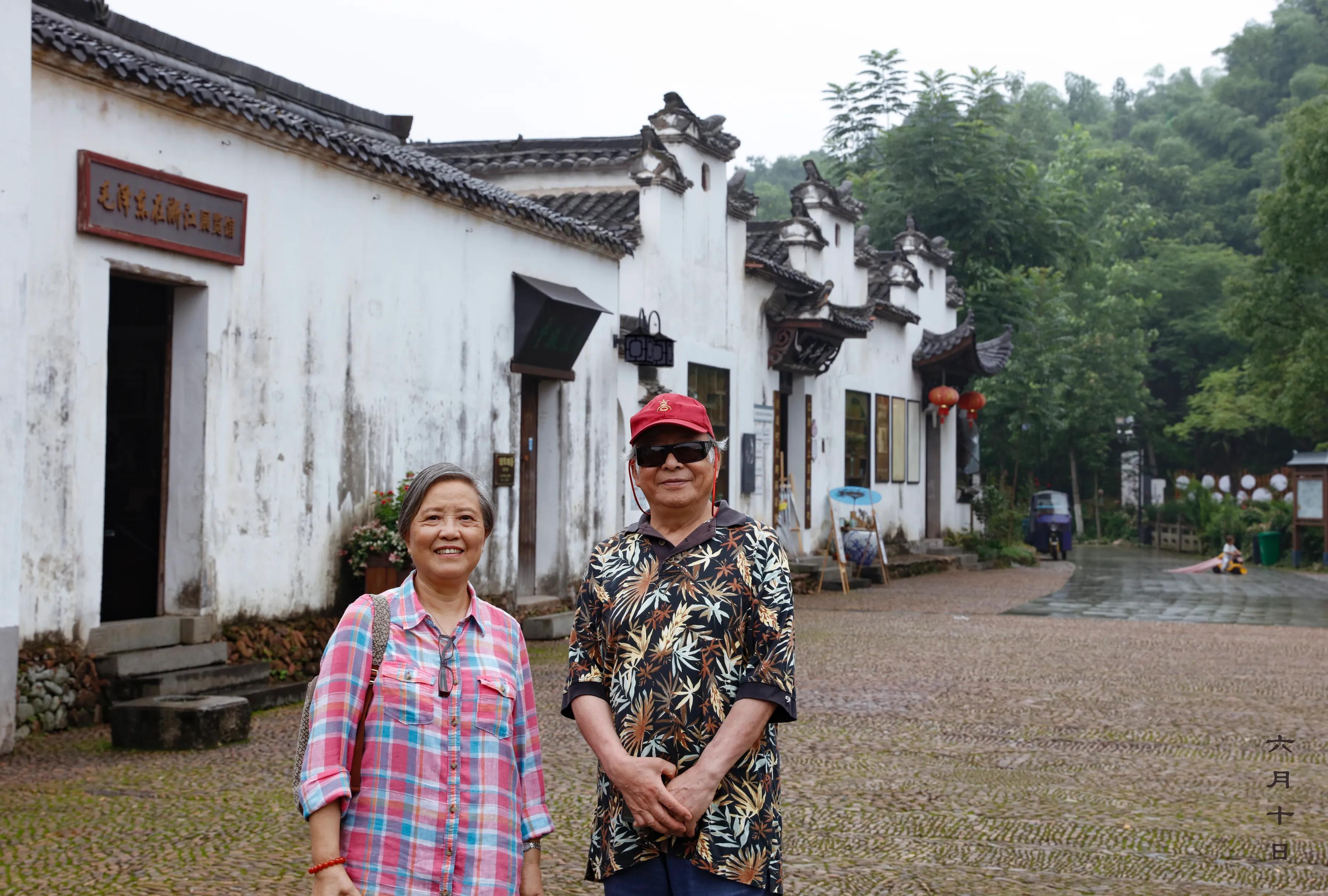 正泰光伏效果图,正泰光伏航拍
