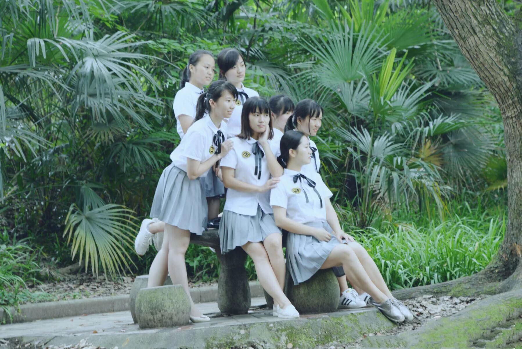 【写首诗再睡觉】武汉，我以为故乡处处是花园