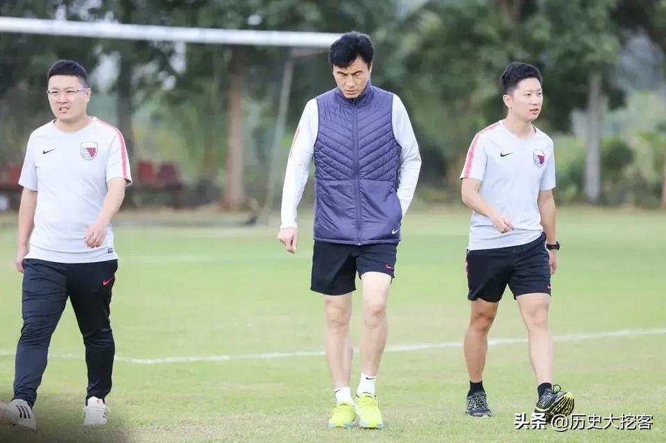 贪婪之心的覆灭,媒体:急功近利毁了中国男足