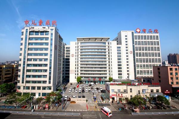 漯河市二院：“内引外联”广揽人才，五大特色专科齐头并进