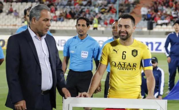 中场大师哈维的课堂,中场大师哈维教学视频