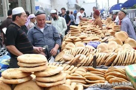 来听听*疆新**人怎么介绍*疆新**吧