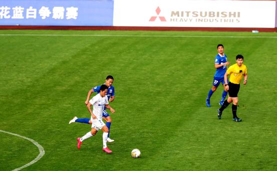 申花五星体育蓝白对抗赛直播,遇强则强战力不详日本比赛