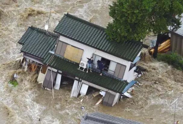 深圳暴雨导致多少人死亡,深圳暴雨11人遇难怎么看