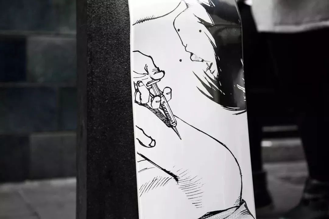 “以前看不起ACG，现在恨不得全身ACG。”